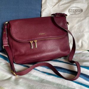 Fossil leather shoulder/crossbody bag